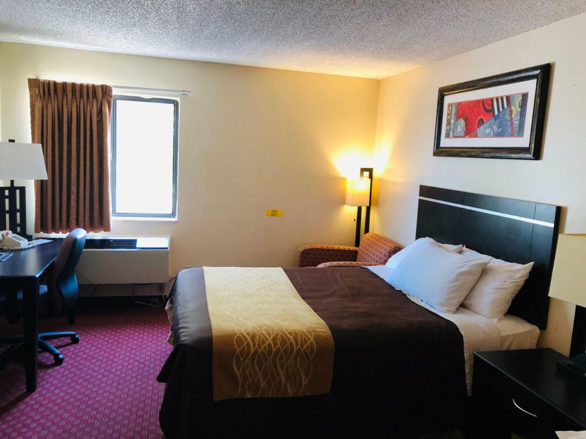 The Inn&Suites Sw Omaha Zewnętrze zdjęcie